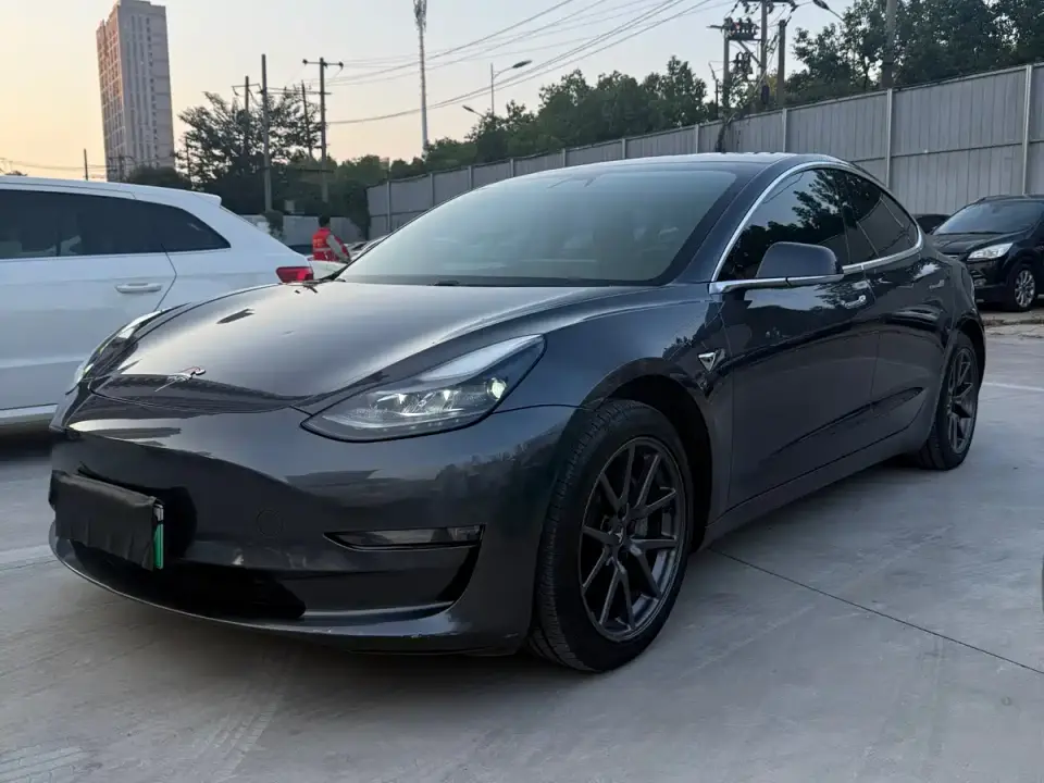 Tesla Model 3 Standard Range Rear-Wheel Drive Upgrade 2019