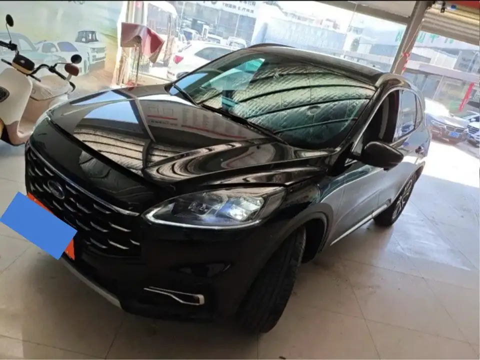 Ford Escape EcoBoost 245 2WD Premium Edition 2023