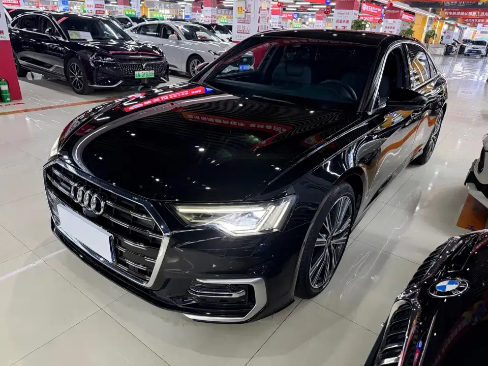 Audi A6L Facelift 55 TFSI quattro Exclusive Dynamic 2023