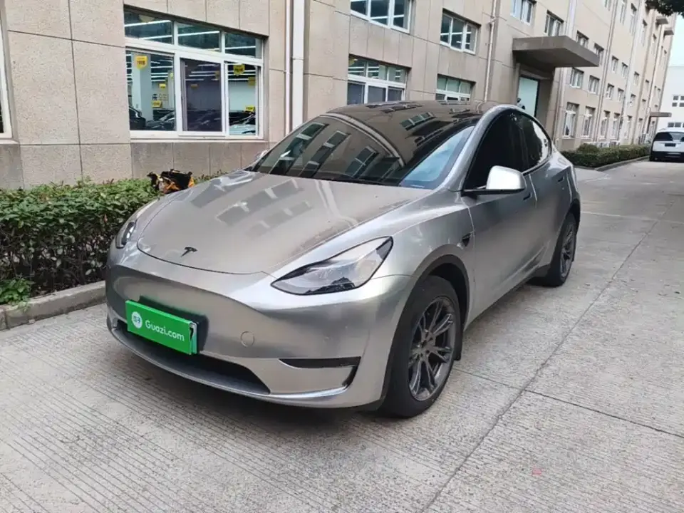 Tesla Model Y Long Range All-Wheel Drive Edition 2023