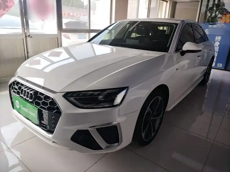 Audi A4L 40 TFSI Fashion Dynamic Edition 2021