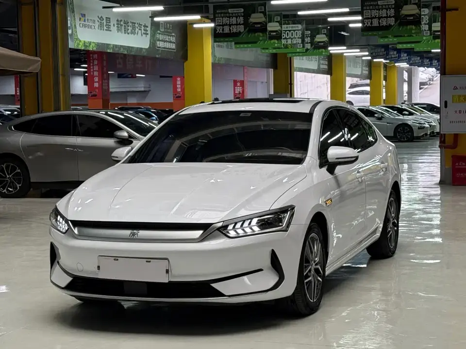BYD Qin PLUS EV 500KM Luxury Model 2023