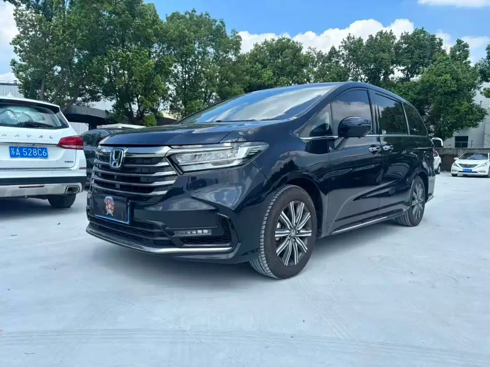 Honda Odyssey 2.0L e:HEV Sharp·Comfort Edition 2025