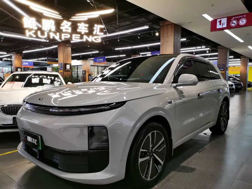 Li Auto L6 Pro 2024