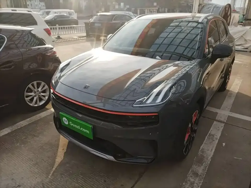 Lynk & Co 06 1.5T Halo 2021