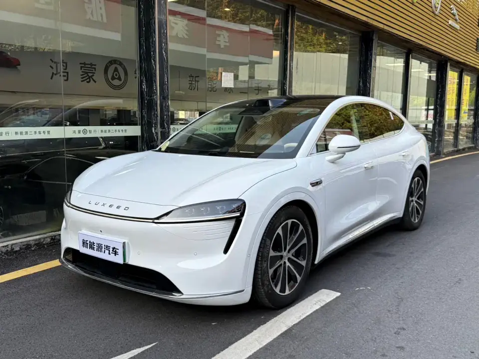 Zhijie Luxeed R7 Pure Electric 802km Max 2024