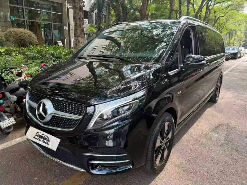Mercedes-Benz V-Class Model V 260 L Long Wheelbase Luxury 2020
