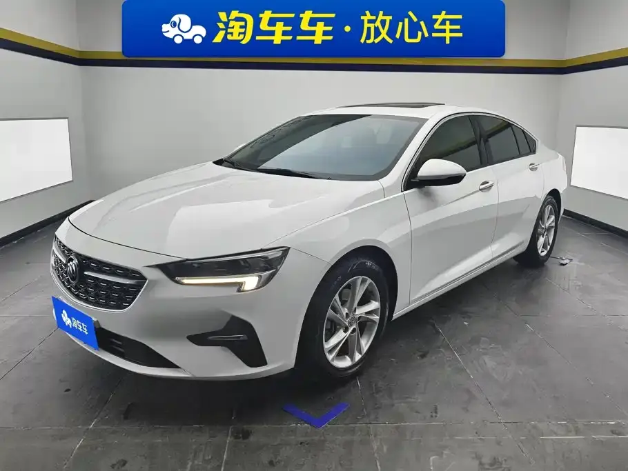 Buick Regal 552T Luxury 2021