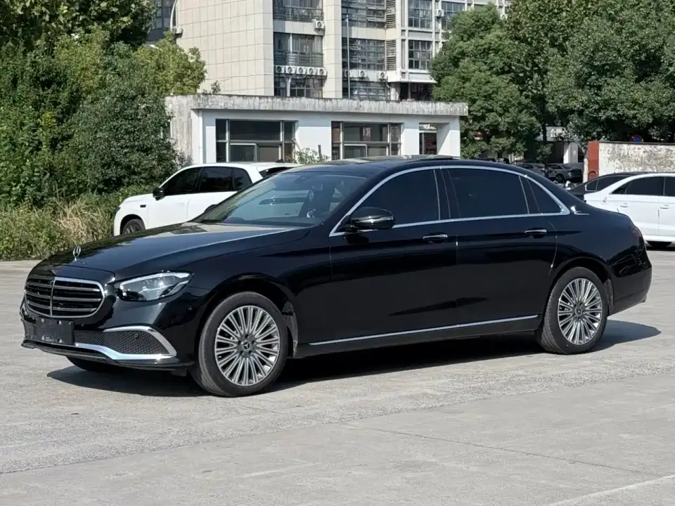 Mercedes-Benz E-Class E 300 L Fashion 2022