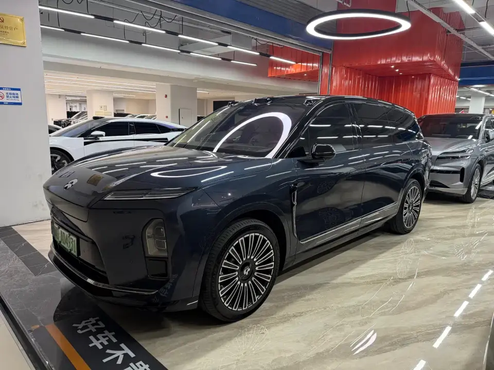 NIO ES8 Model 6-Seat Executive Luxury Edition 2025