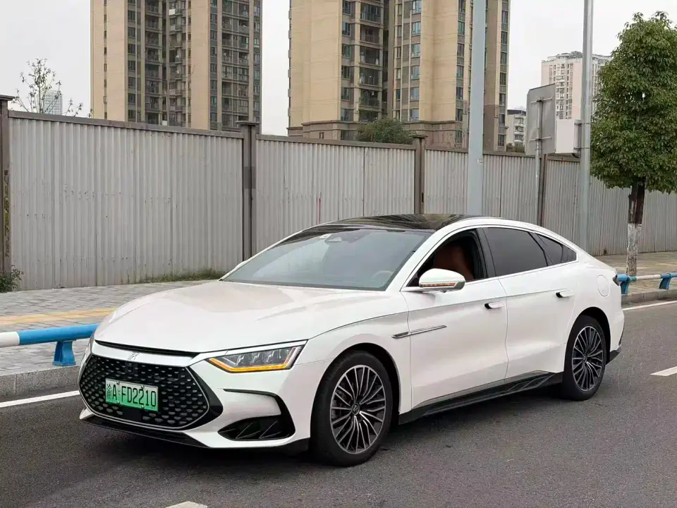 BYD Han DM-i 121KM Prestige 2022