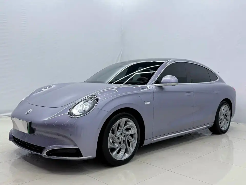 ORA Lightning Cat 555km Premium Edition 2024