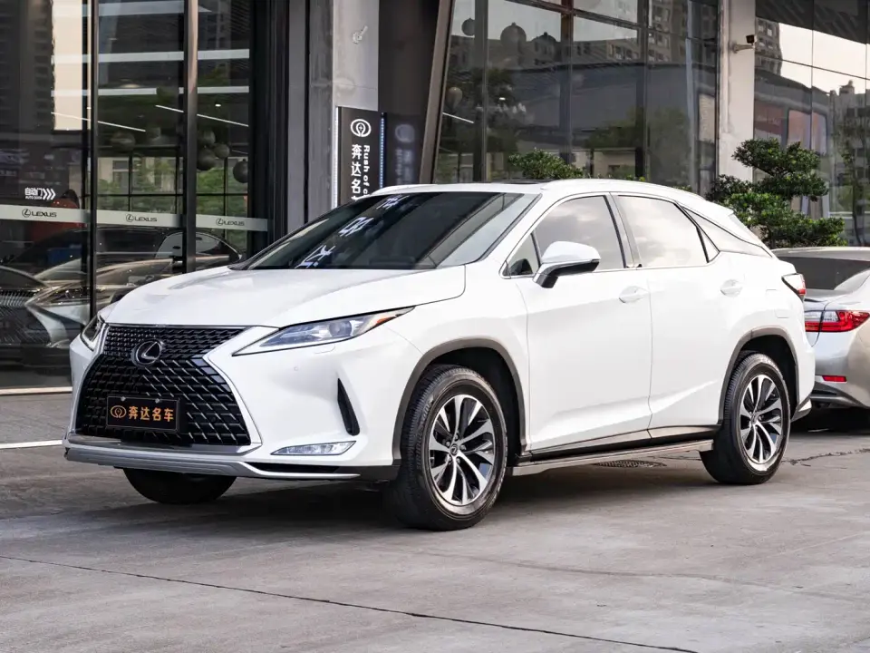 Lexus RX Facelift 300 2WD Elite Edition 2023