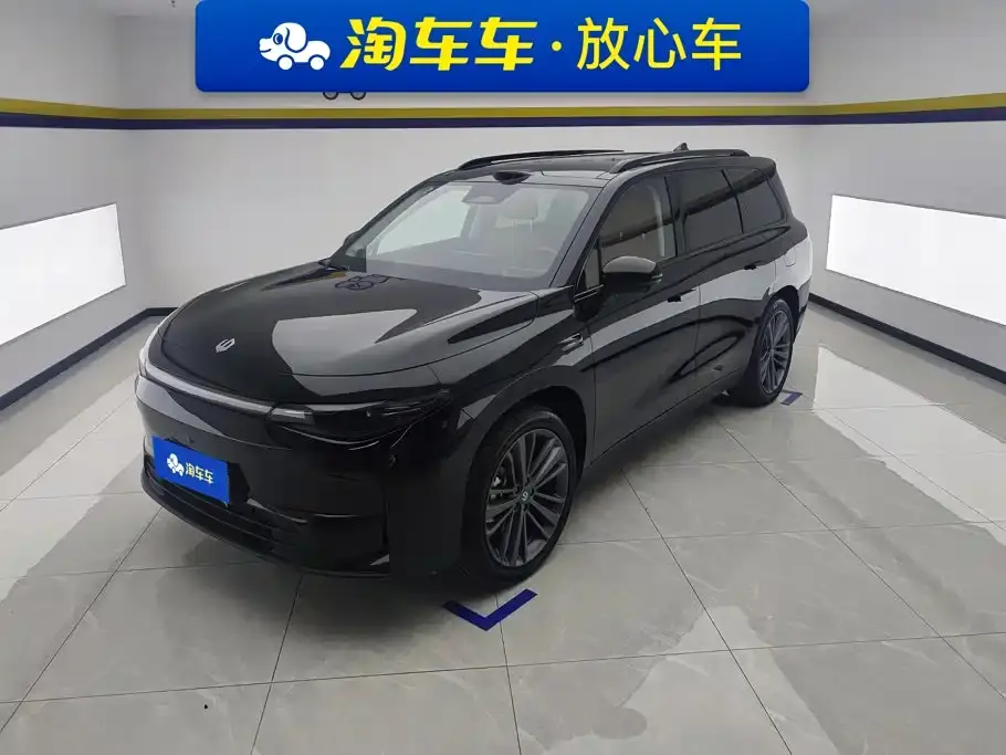 Leapmotor C16 Model Year EREV 280 LiDAR Premium Edition 6-Seater 2025