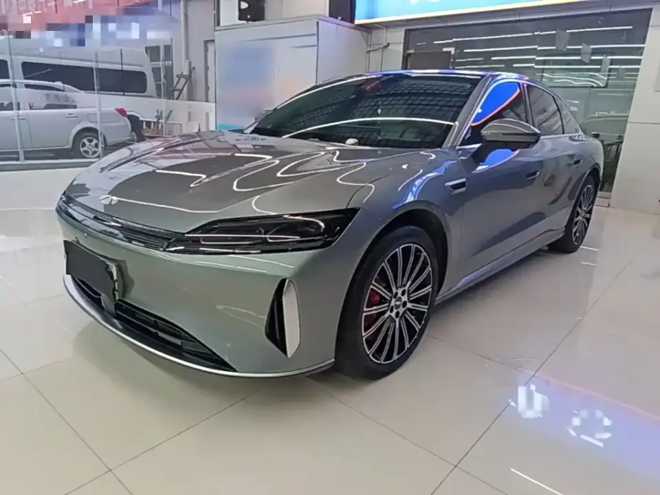 Chery Fengyun Fengyun A9L Model 4WD High-performance Summit Edition 2025