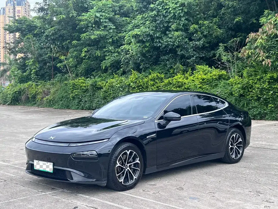 XPeng P7 586E 2024