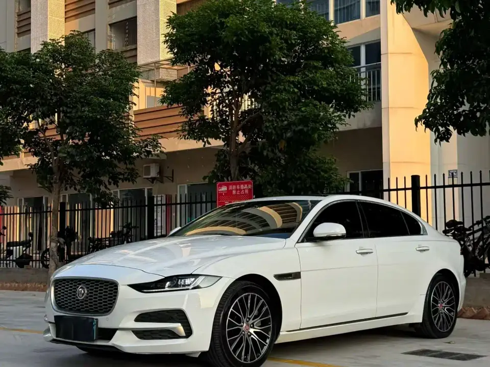 Jaguar XEL 2.0T 200PS R-DYNAMIC S Progressive Sport Edition 2021