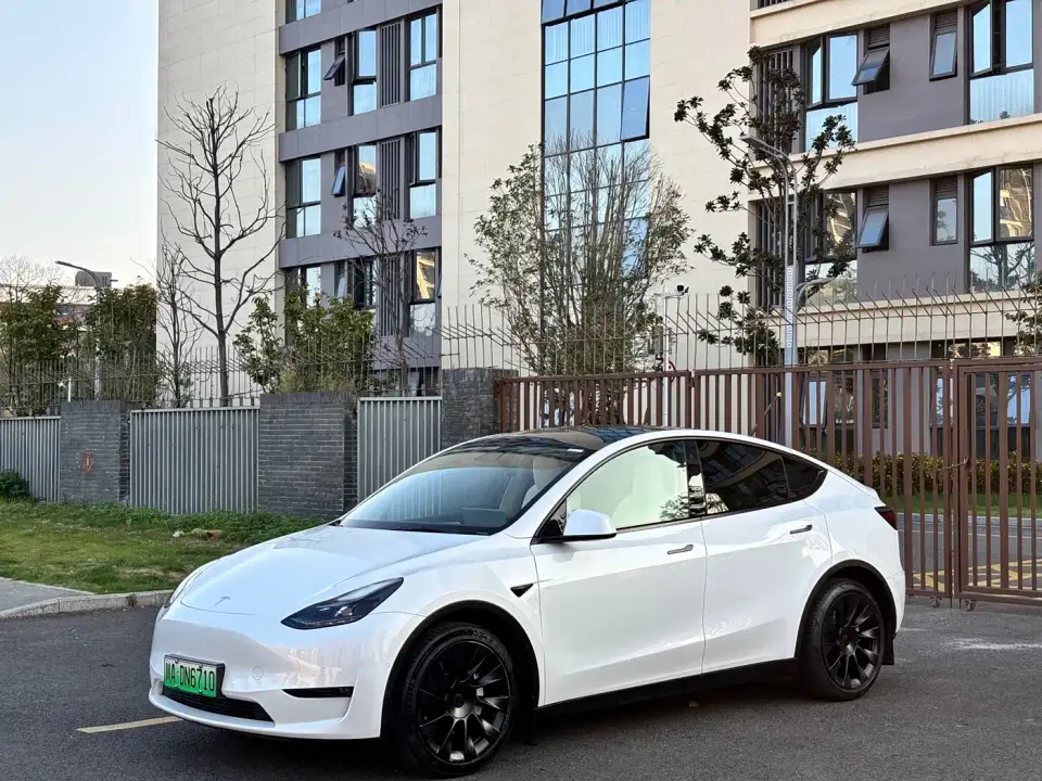 Tesla Model Y Facelift Long Range All-Wheel Drive Version 2021