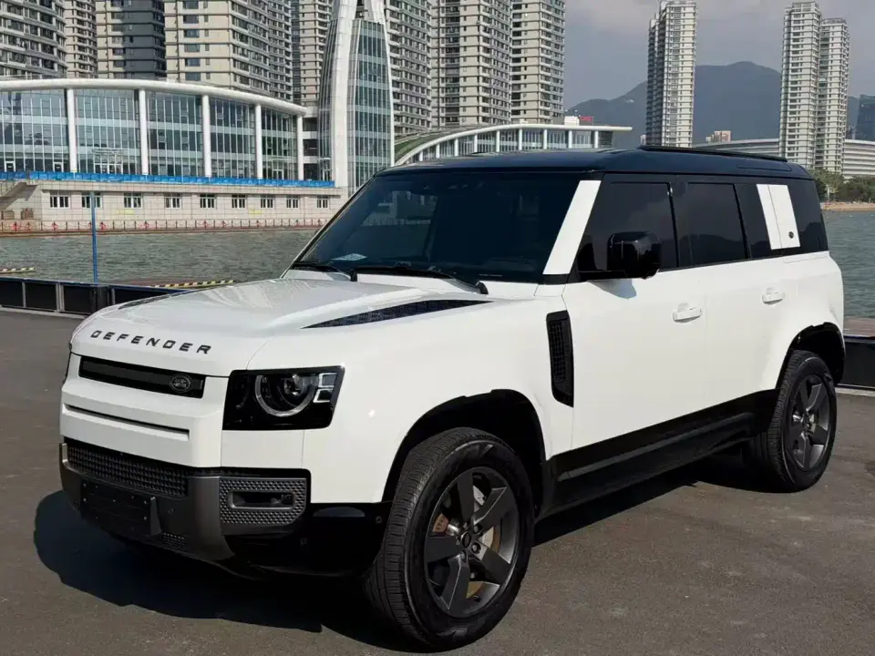Land Rover Defender 110 3.0T P400 X-DYNAMIC HSE 2024