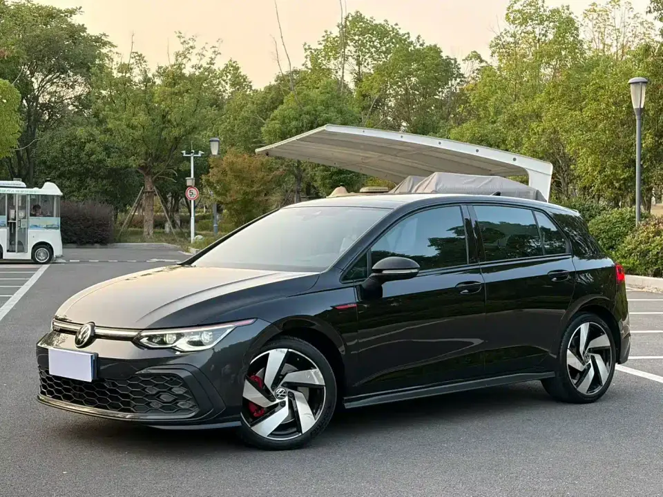 Volkswagen Golf GTI Facelift 380TSI DSG GTI 2022