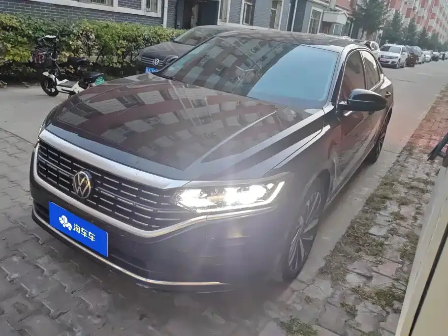 Volkswagen Passat Facelift 330TSI Elite Edition 2023