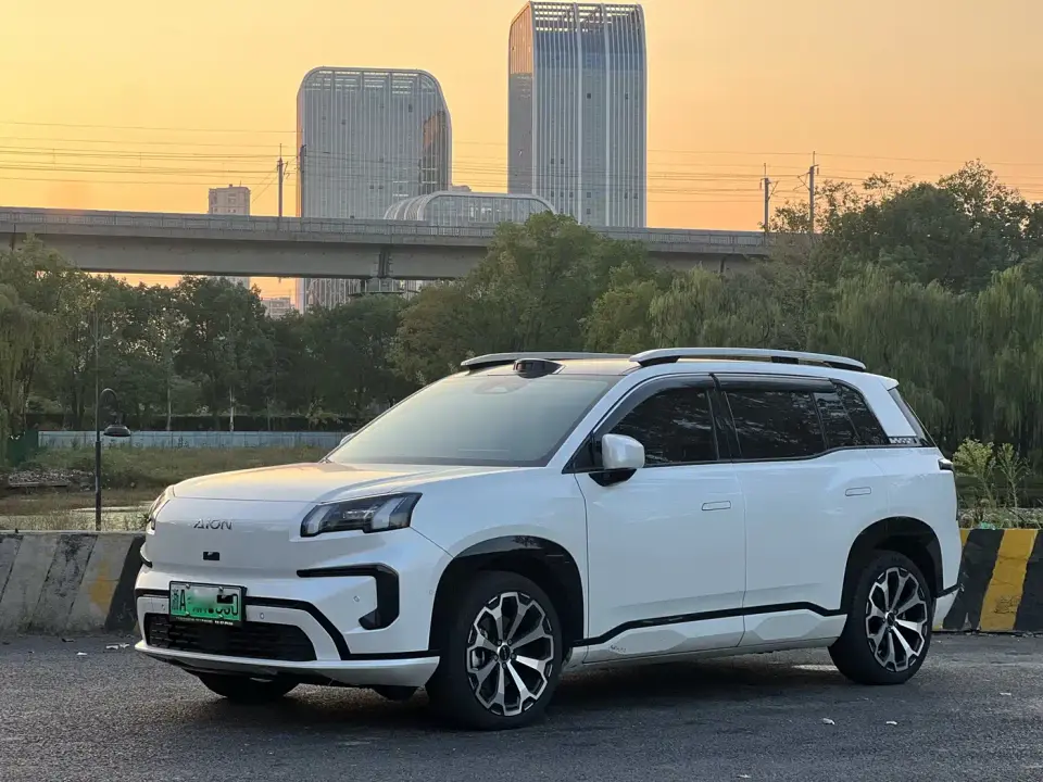 Aion V Aion Tyrannosaurus 650 LiDAR Edition 2024