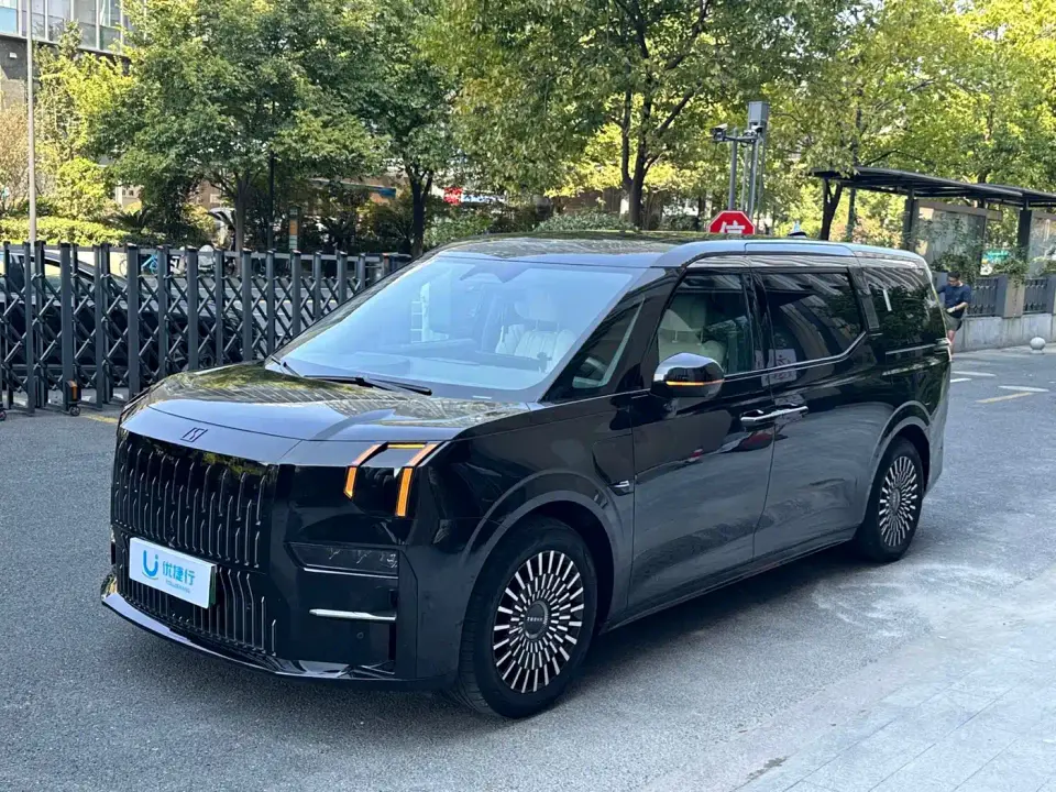 Zeekr 009 Facelift WE Edition 2024