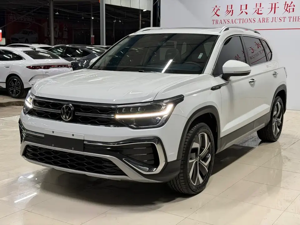 Volkswagen Tharu 300TSI 2WD Full Moon Edition 2025