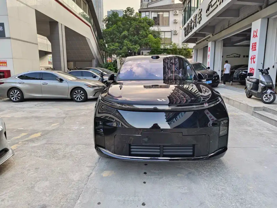 Li Auto Li Xiang L9 2026