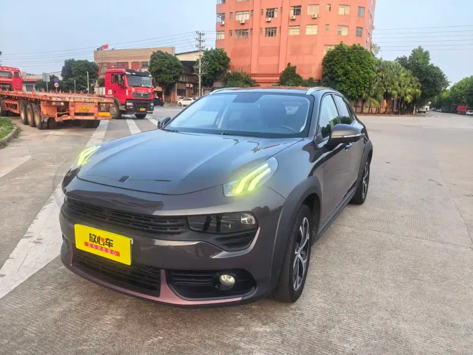Lynk & Co 02 1.5TD DCT 2WD Shine Champion Edition 2021