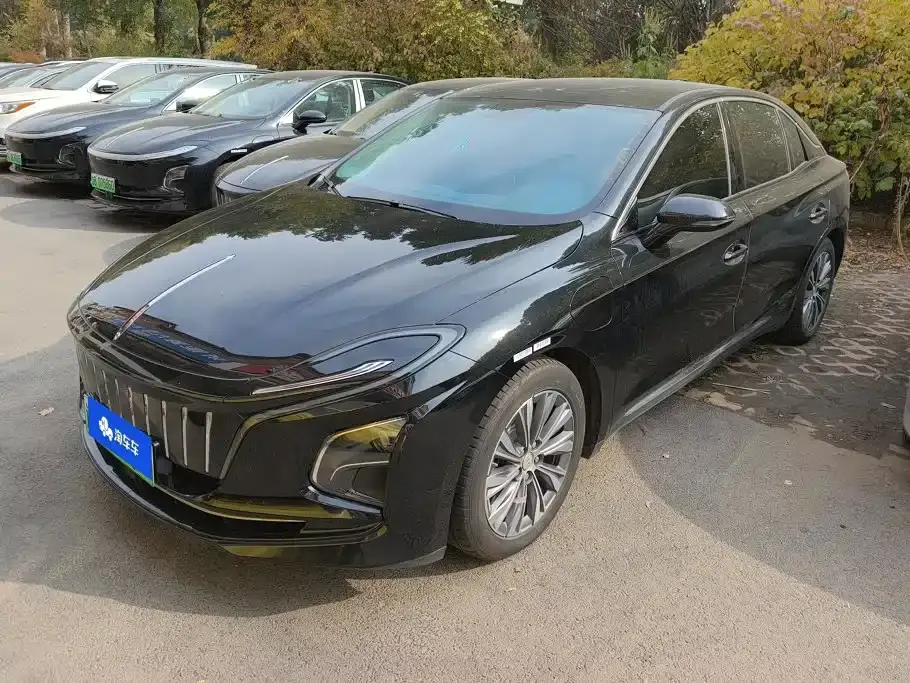 Hongqi E-QM5 620km PLUS 2023