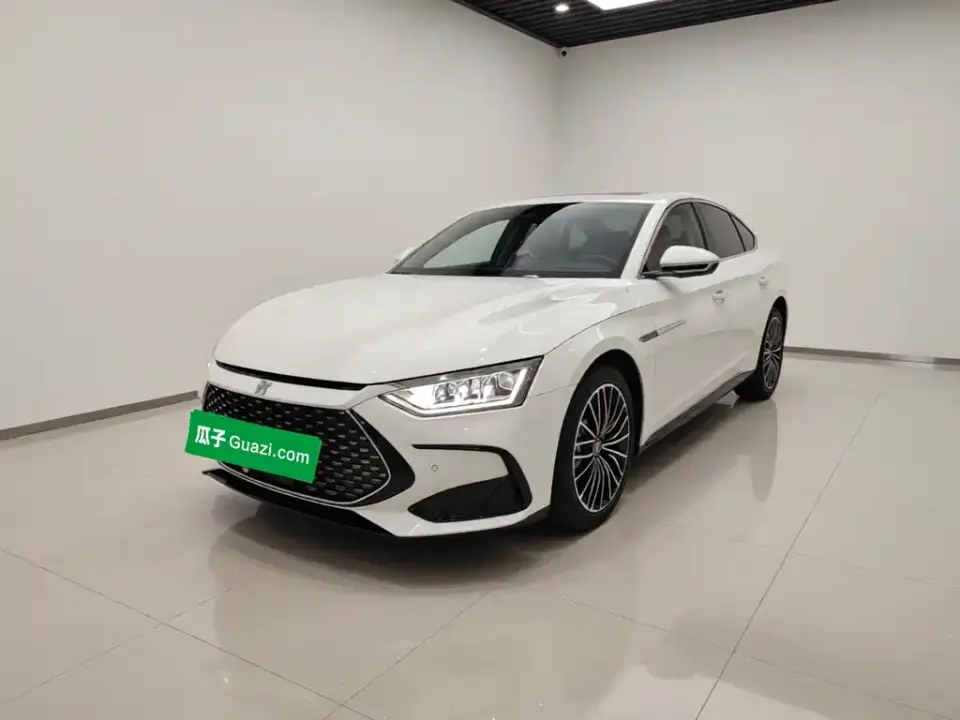 BYD Han DM-i Glory Edition 121KM Honor 2024