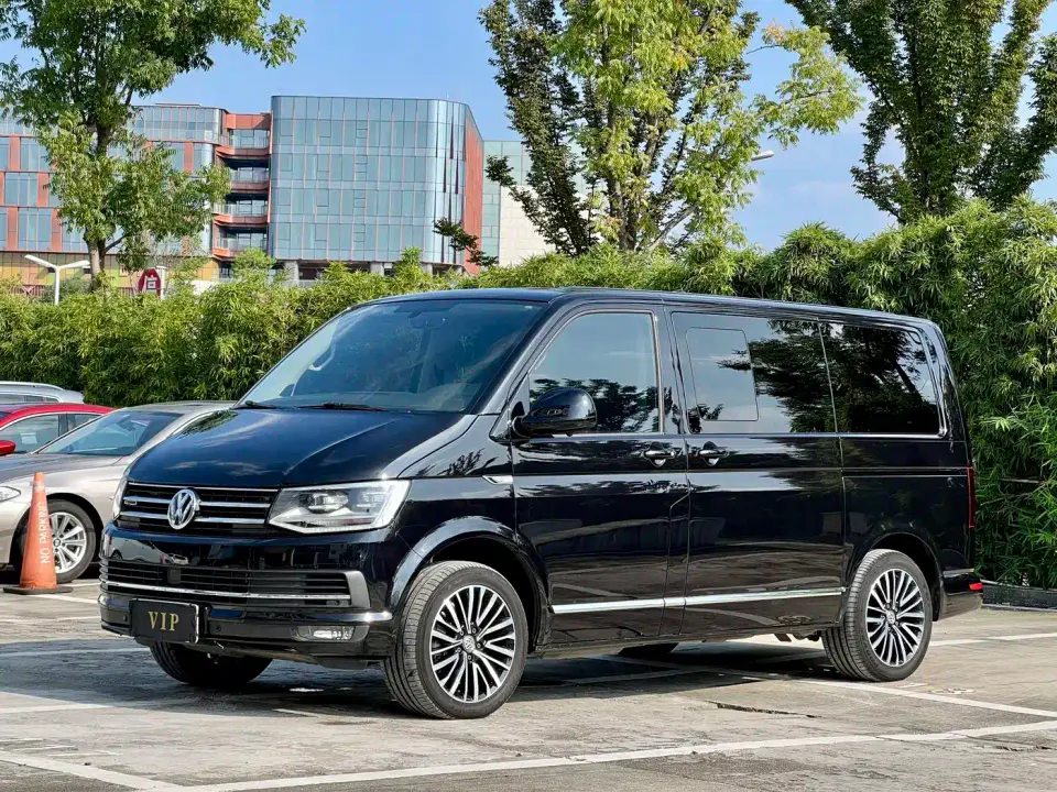 Volkswagen Multivan 2.0TSI 4WD Premium 7-seater 2019