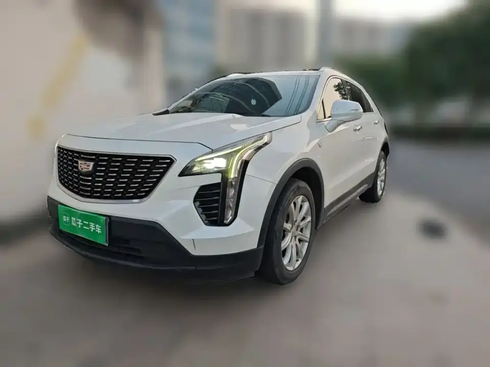 Cadillac XT4 28T FWD Technology Edition 2021