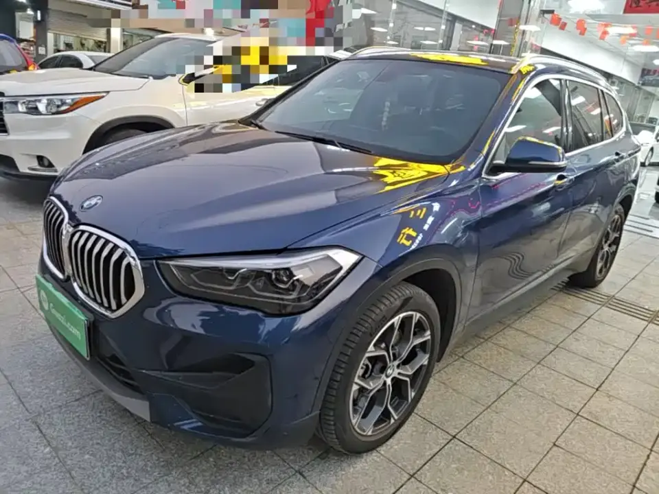 BMW X1 sDrive25Li Leading 2022