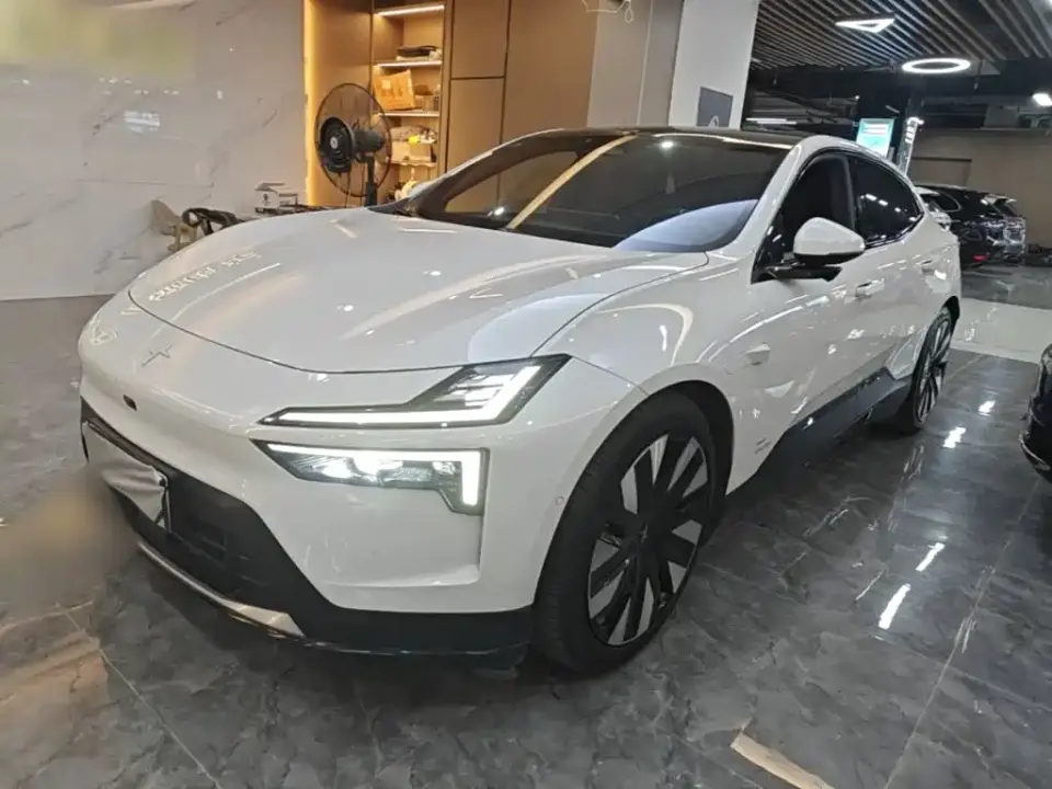Polestar 4 Dual Motor Long Range PLUS Twin-Star Connected Edition 2024
