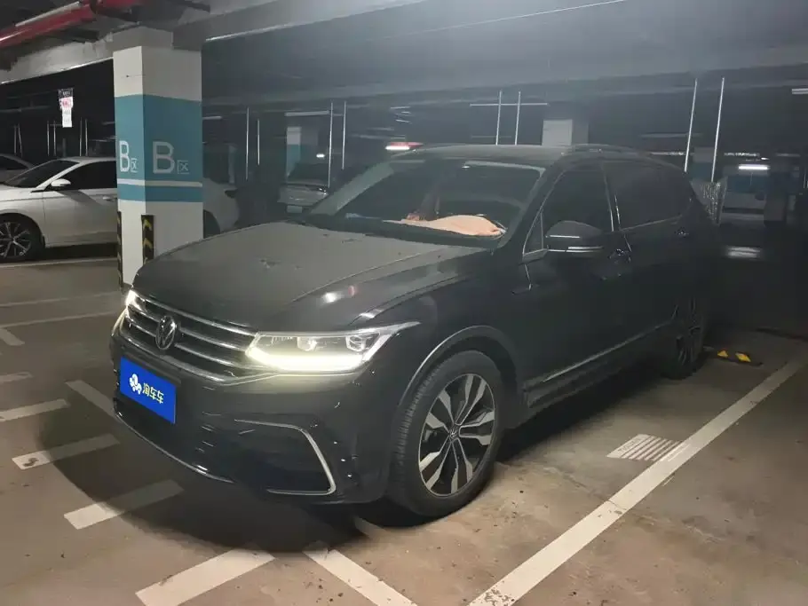 Volkswagen Tiguan L Facelift 330TSI Automatic 2WD R-Line Flagship Edition 2024