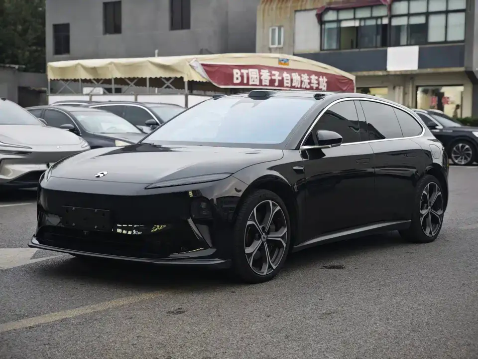 NIO ET5T Model 75kWh Touring 2024