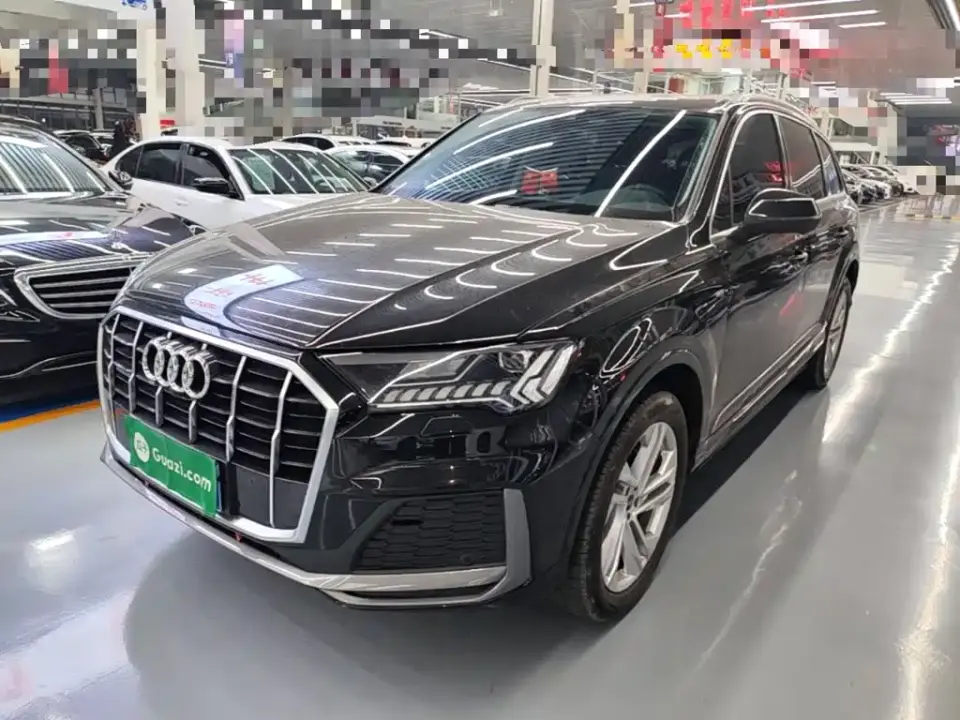 Audi Q7 45 TFSI quattro S line Sport 2024