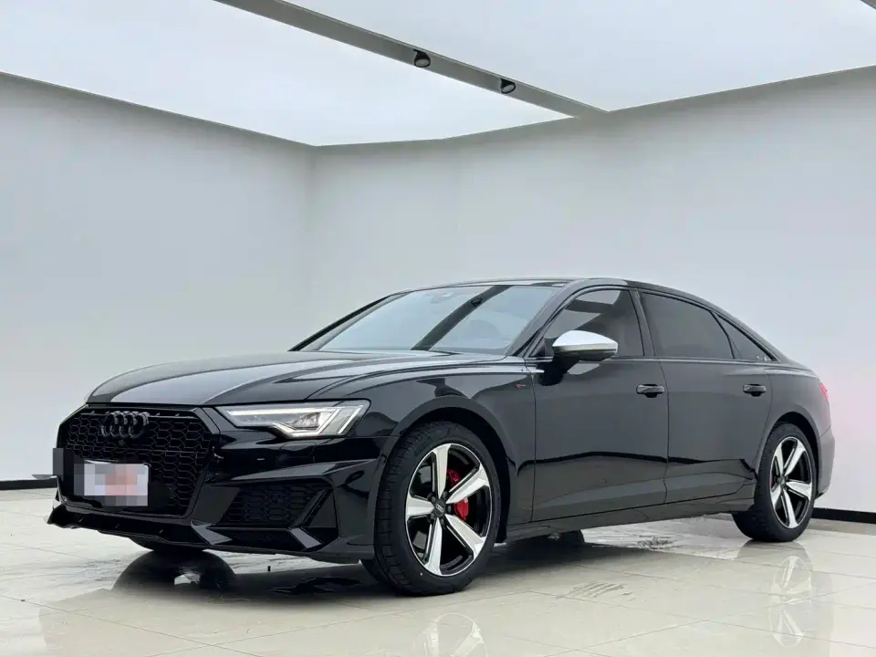 Audi A6L 40 TFSI Luxury Dynamic 2022
