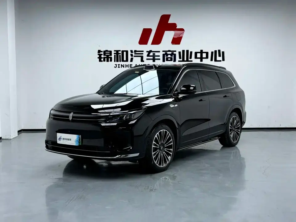 AITO Wenjie AITO M7 1.5T Smart Drive 4WD Ultra 6-seater 2024