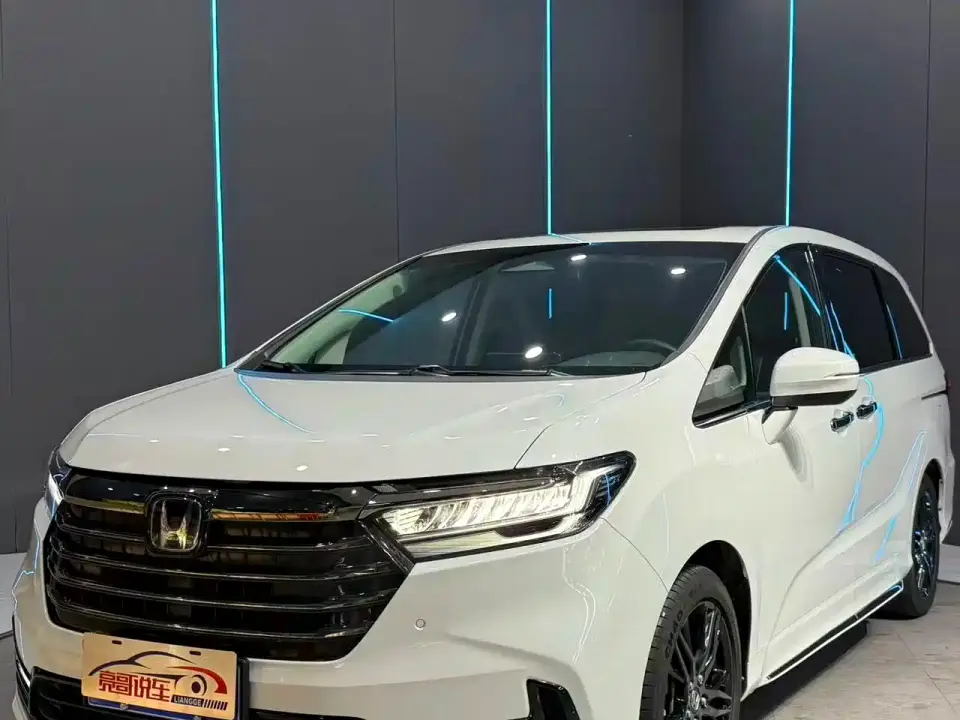 Honda Odyssey 2.0L e:HEV Sharp·Prestige Edition 2024