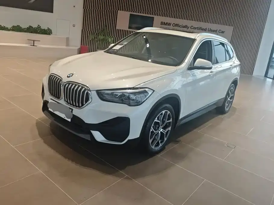 BMW X1 sDrive25Li Leading 2023