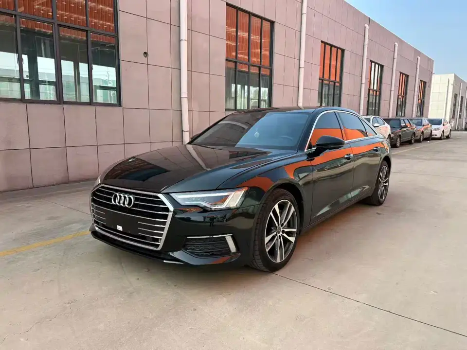 Audi A6L 45 TFSI Premium Selection Elegance 2022