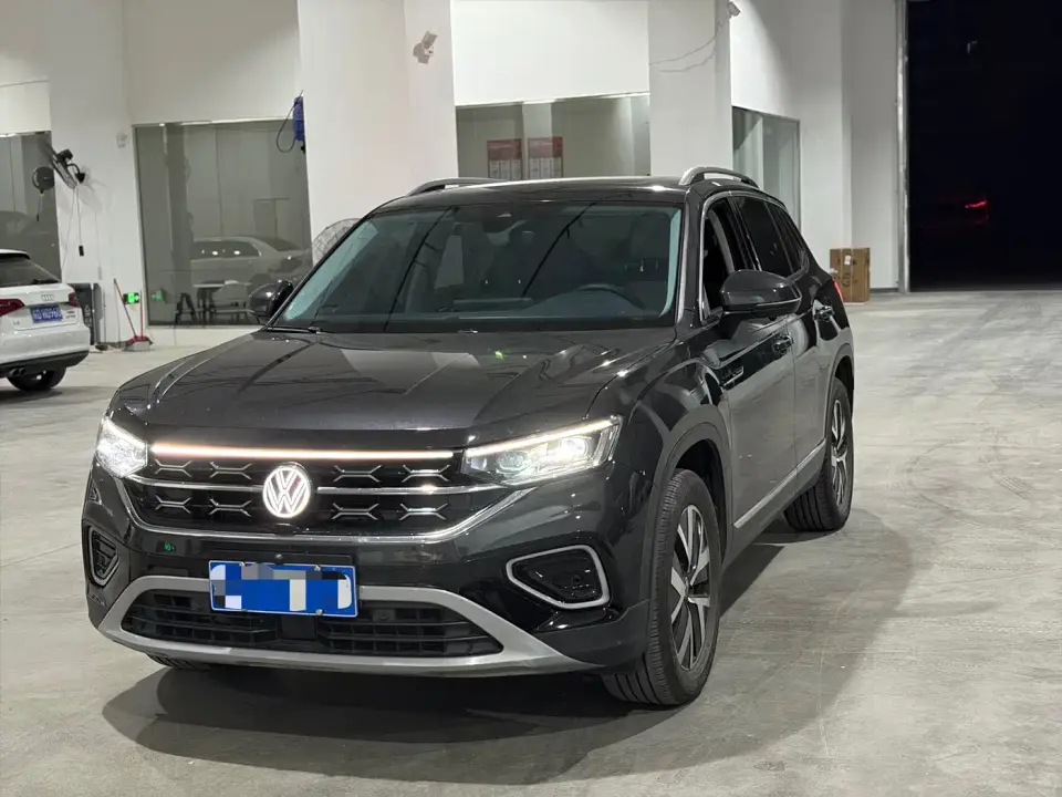 Volkswagen Tayron 300TSI 2WD Luxury Plus Advanced 2024