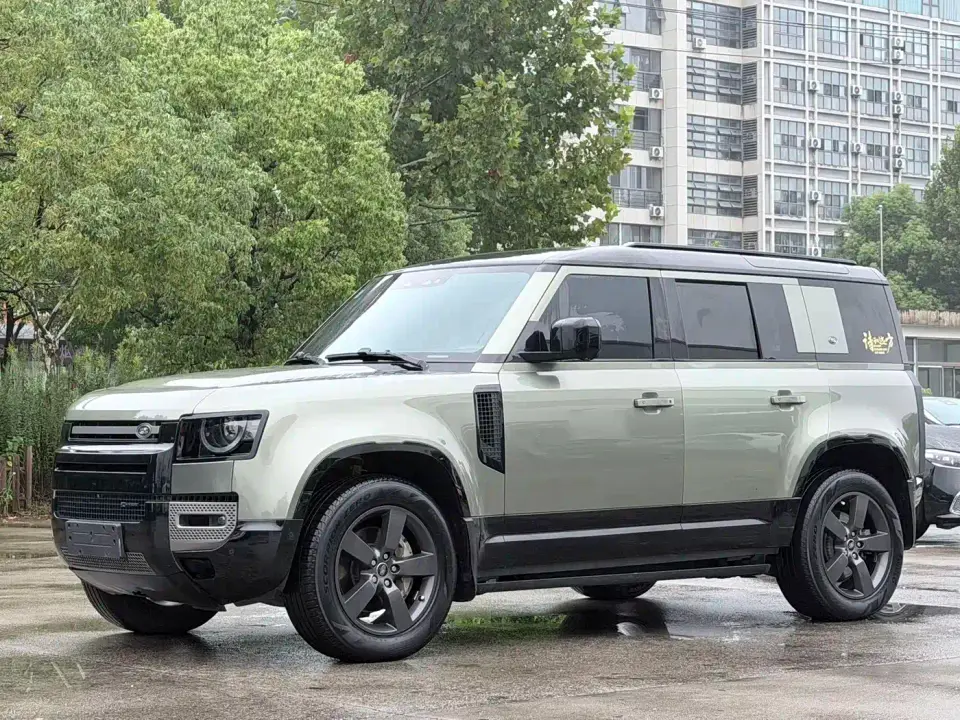 Land Rover Defender 110 P400 X-DYNAMIC HSE 2021