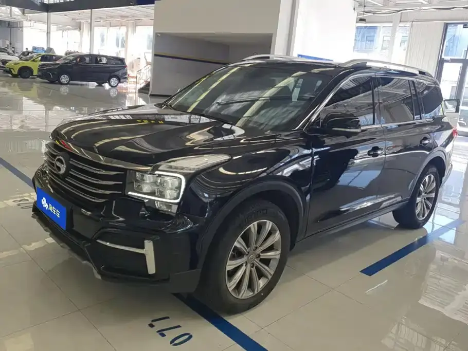 GAC Trumpchi GS8 Model 390T FWD Luxury Smart Connect (7-seater) 2020