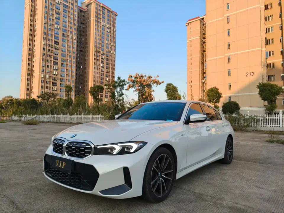 BMW 3 Series 325Li M Sport Package 2024