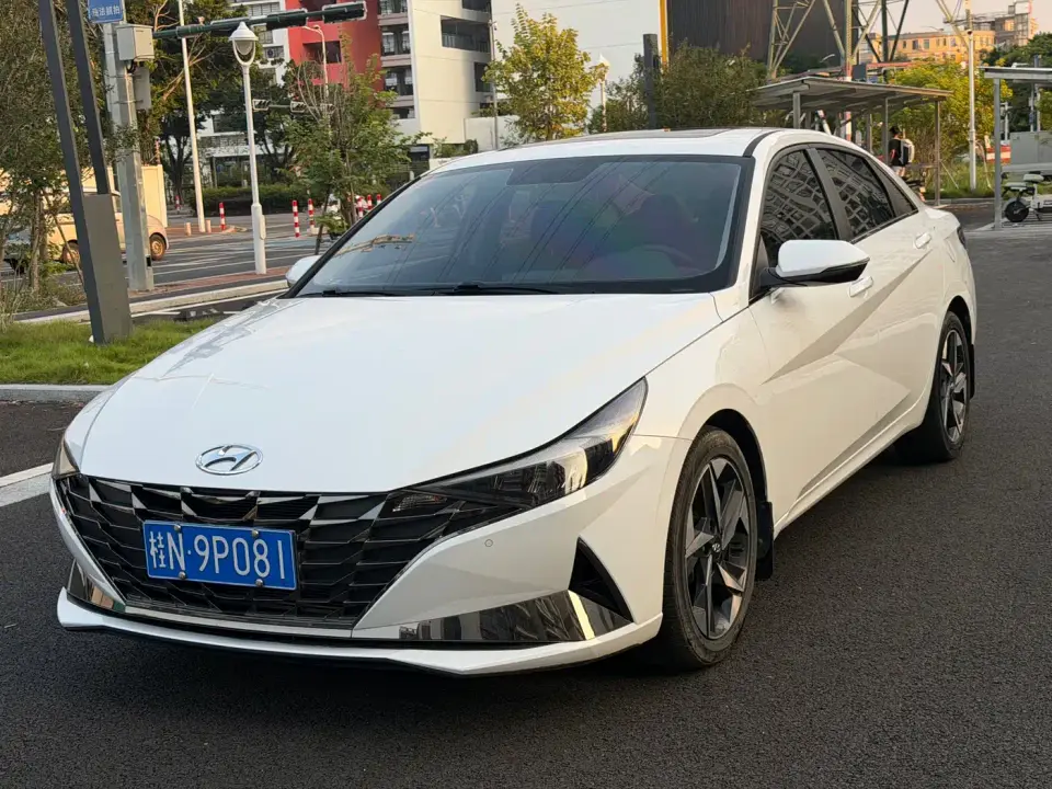 Hyundai Elantra 1.5L CVT GLX Elite Edition 2023