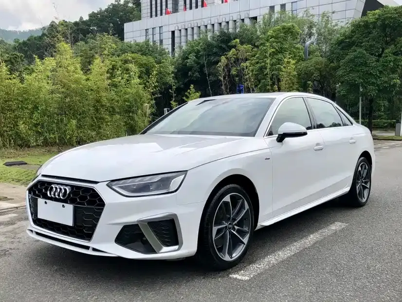Audi A4L 40 TFSI Fashion Dynamic 2021